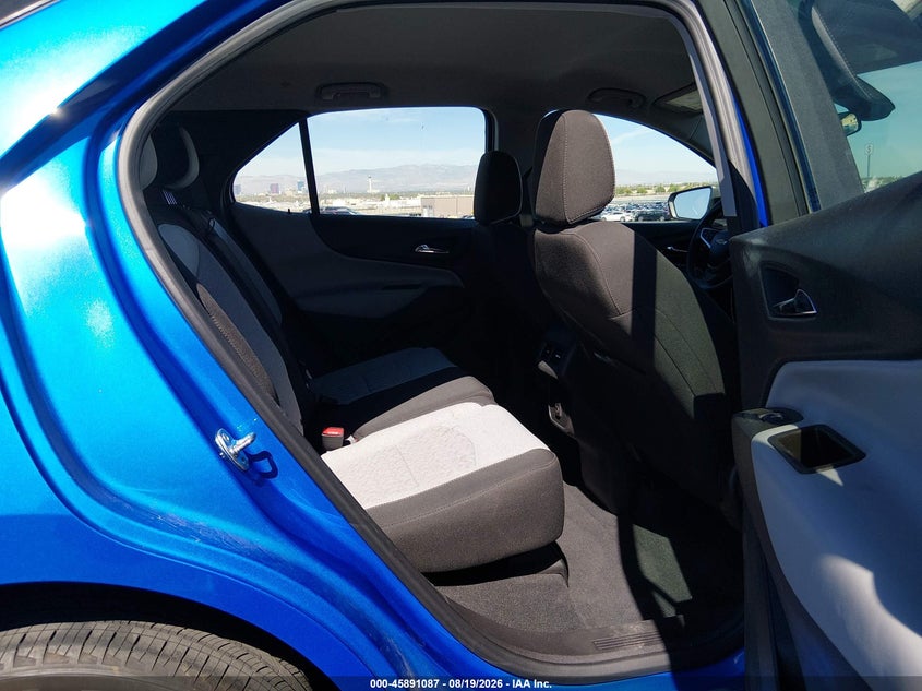 2024 CHEVROLET EQUINOX auction photo 8
