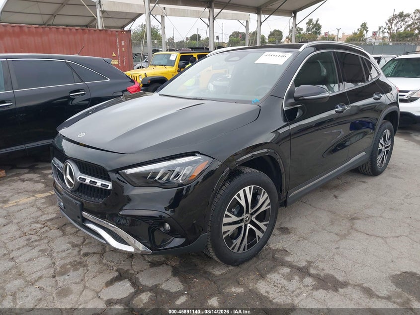 2025 MERCEDES-BENZ GLA 250 — zdjęcie 2
