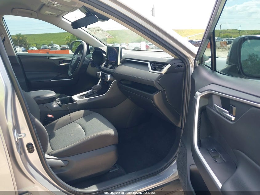 2023 TOYOTA RAV4 auction photo 5