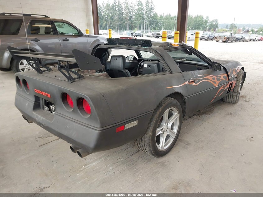 1987 CHEVROLET CORVETTE auction photo 4