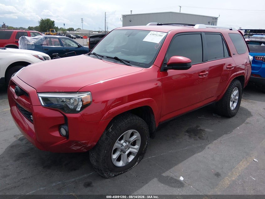 2017 TOYOTA 4RUNNER auction photo 2