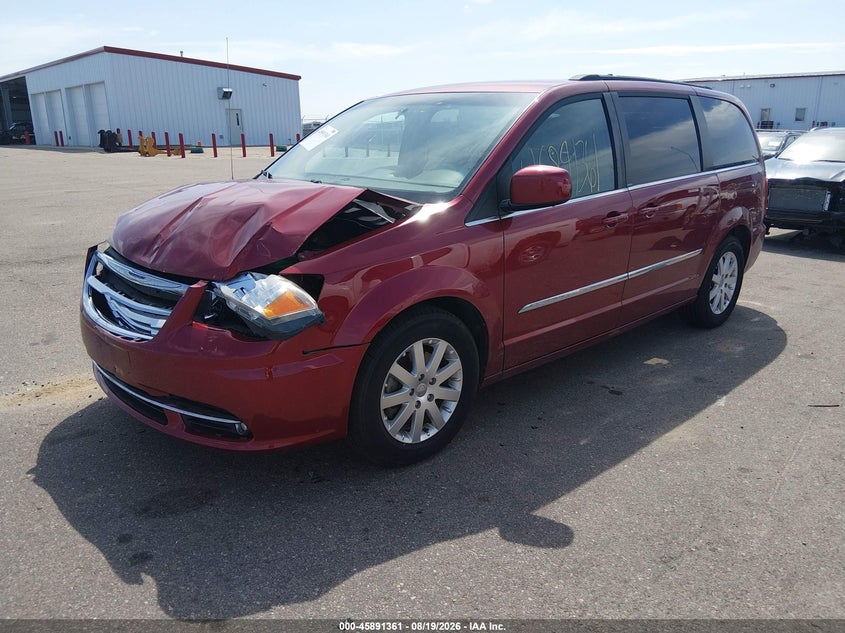 2013 Chrysler Town & Country, Front End, IAAI, VIN 2C4RC1BG6DR774571 — photo 2