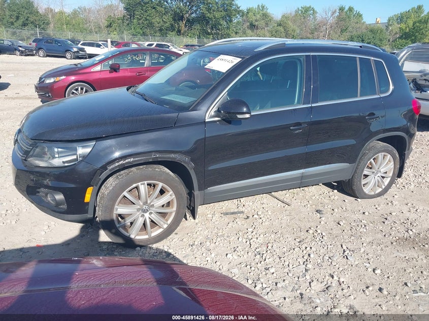 2015 VOLKSWAGEN TIGUAN auction photo 2