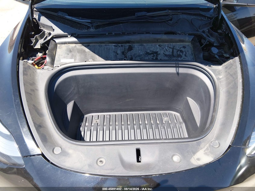 TESLA MODEL Y 2023 VIN 7SAYGDEE4PA079159