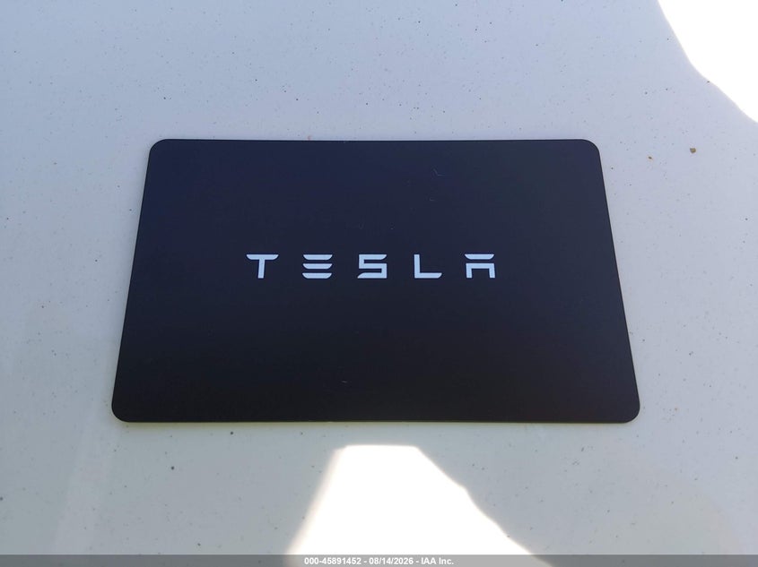 TESLA MODEL Y 2023 VIN 7SAYGDEE4PA079159