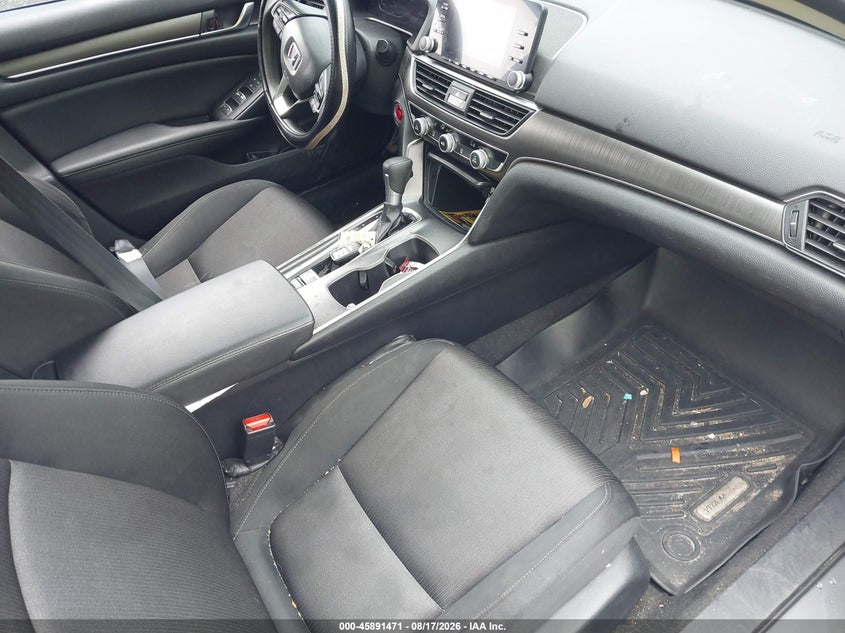 2020 HONDA ACCORD auction photo 5
