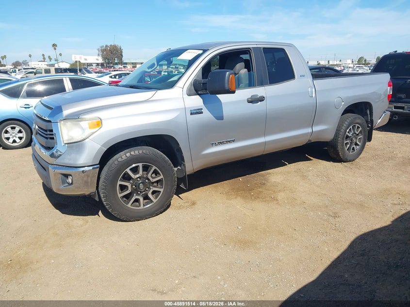 2015 Toyota Tundra, Right Side, IAAI, VIN 5TFRY5F13FX178630 — photo 2