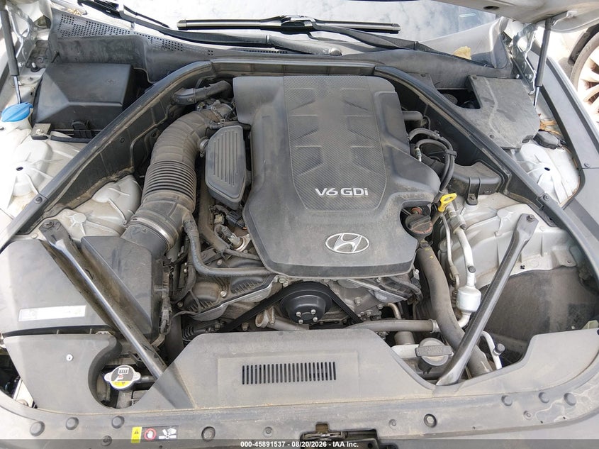 HYUNDAI GENESIS 2015 VIN KMHGN4JE3FU022556