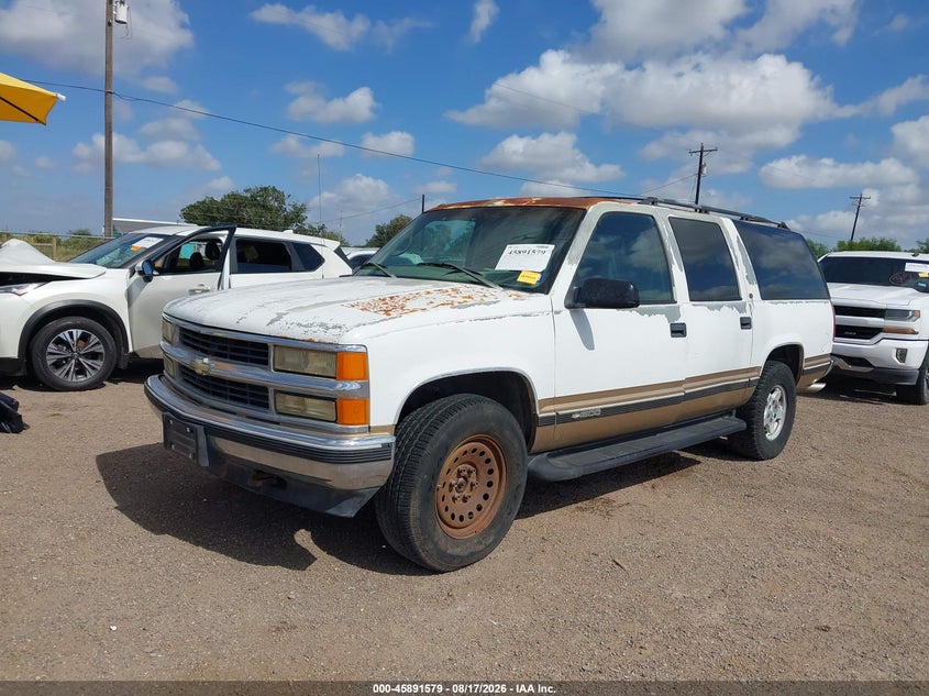 1999 Chevrolet Suburban Lt, Обычный износ, IAAI, VIN 1GNFK16R0XJ477720 — фото 2
