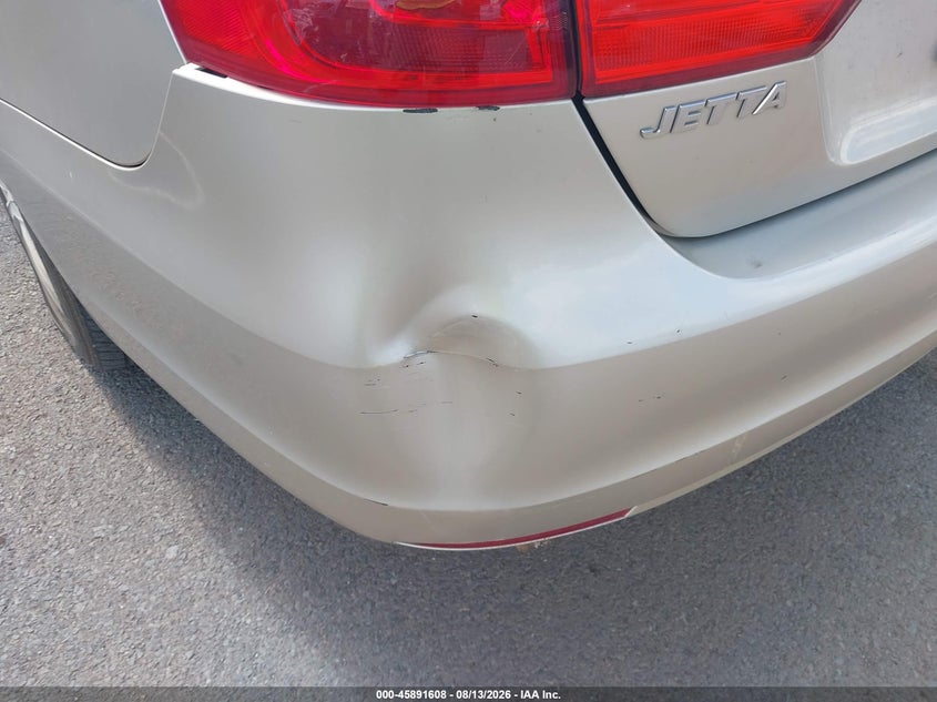 2014 VOLKSWAGEN JETTA auction photo 6