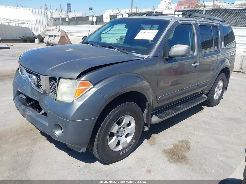 2005 Nissan Pathfinder, Front End, IAAI, VIN 5N1AR18W65C762999 — photo 2