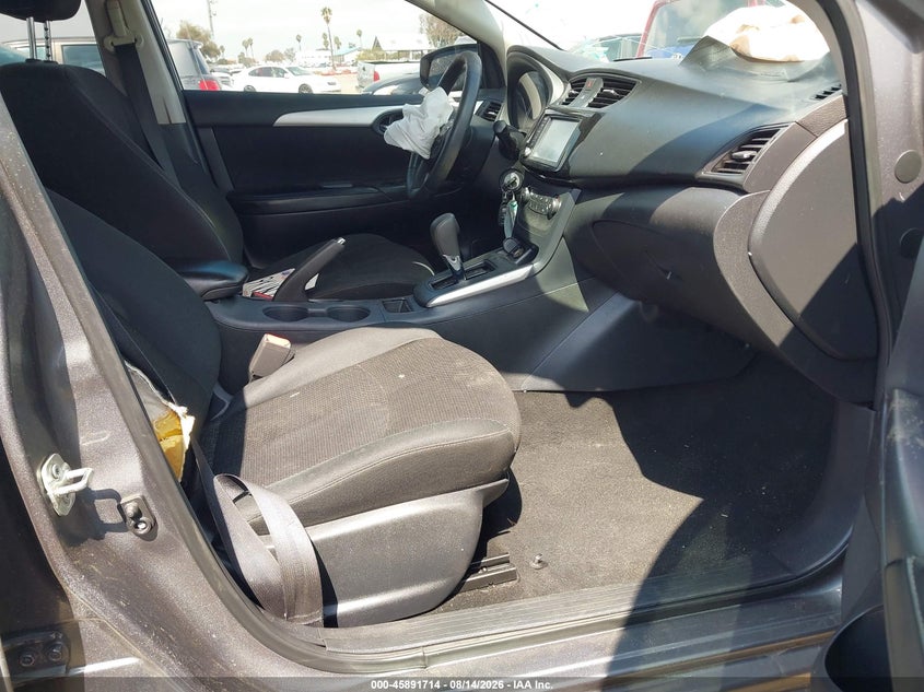 2019 NISSAN SENTRA auction photo 5