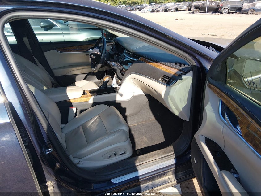 2018 CADILLAC XTS auction photo 5