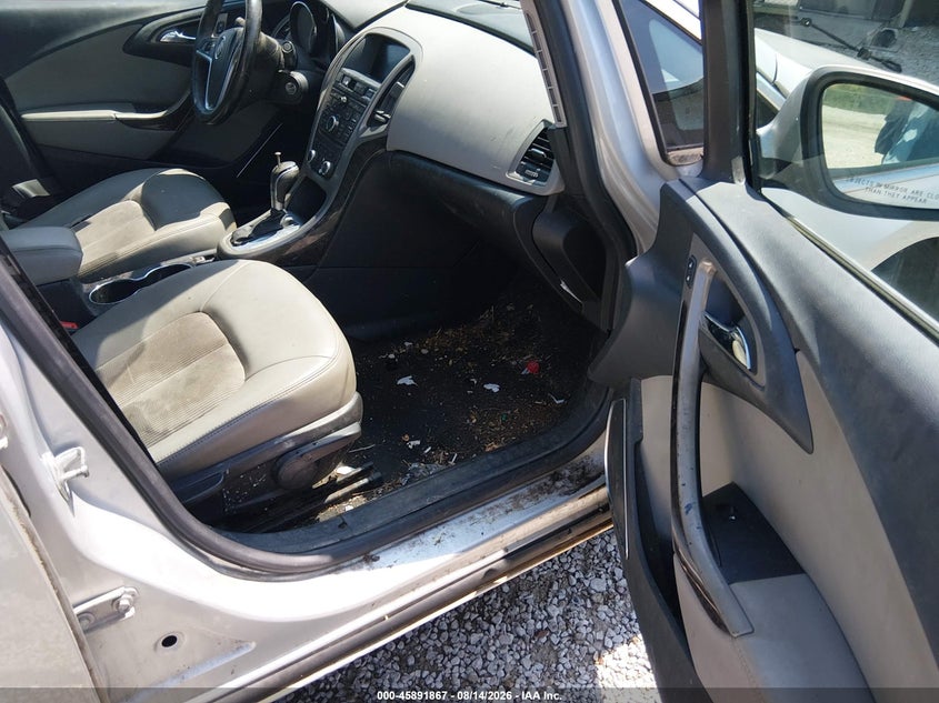2014 BUICK VERANO auction photo 5