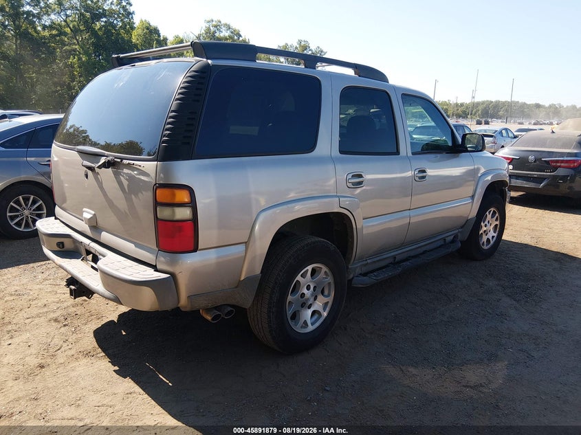 2004 CHEVROLET TAHOE auction photo 4
