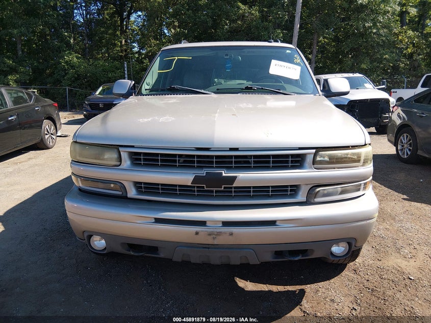 2004 CHEVROLET TAHOE auction photo 6