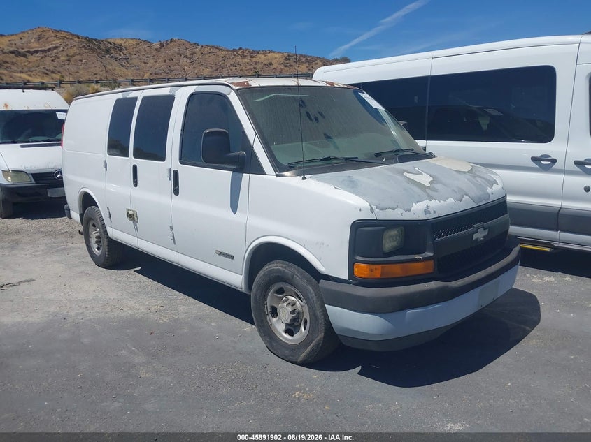 2005 CHEVROLET EXPRESS auction photo 1