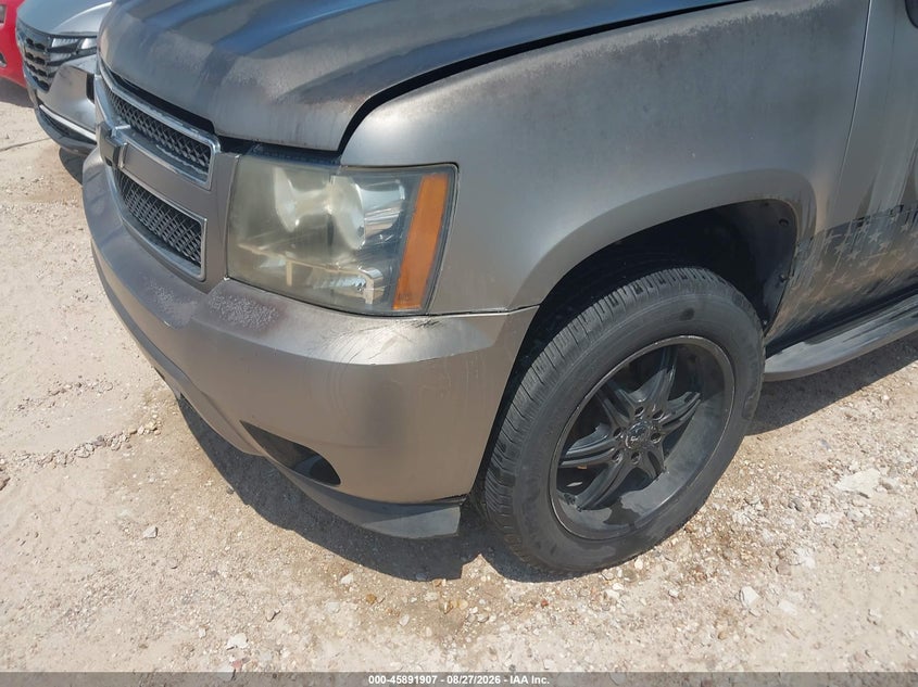 2012 CHEVROLET TAHOE auction photo 6
