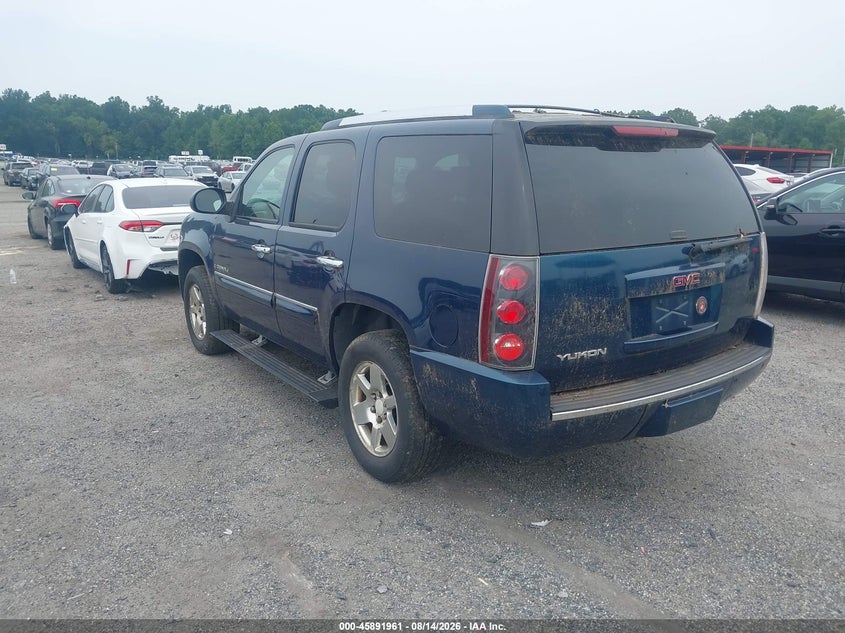 2007 GMC YUKON DENALI auction photo 3