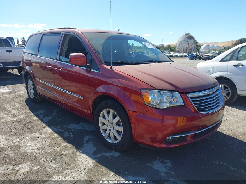 2014 CHRYSLER TOWN & COUNTRY auction photo 1