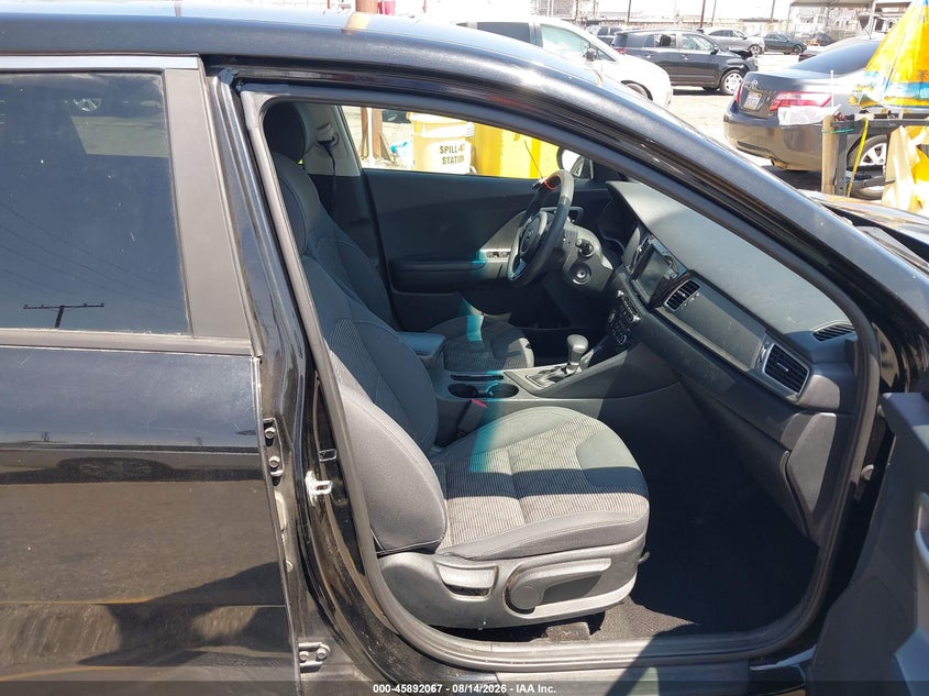 2018 KIA NIRO auction photo 5