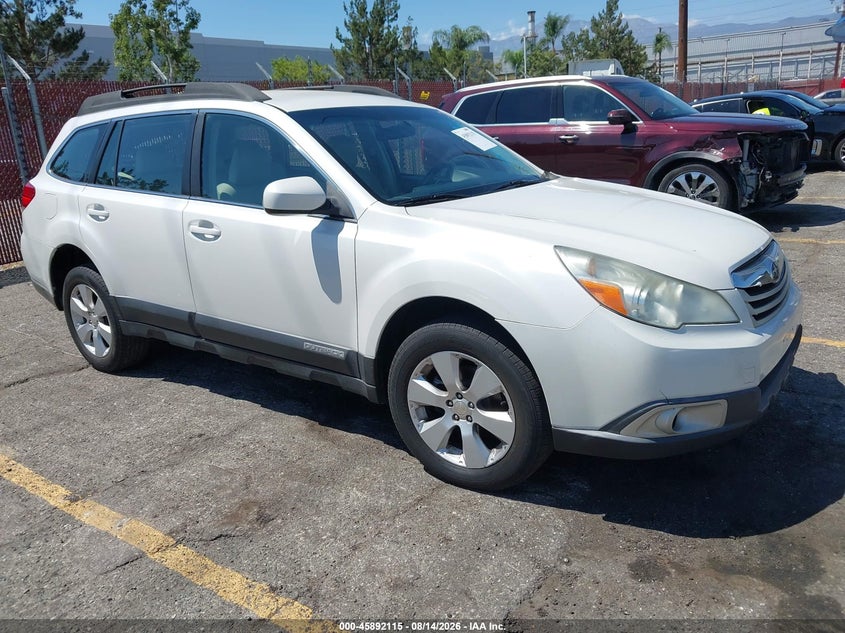 2012 SUBARU OUTBACK auction photo 1