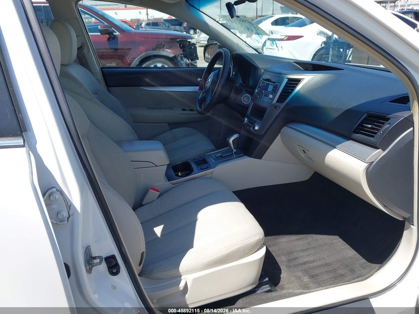 2012 SUBARU OUTBACK auction photo 5