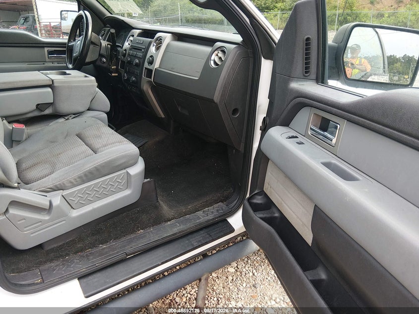 2011 FORD F-150 auction photo 5