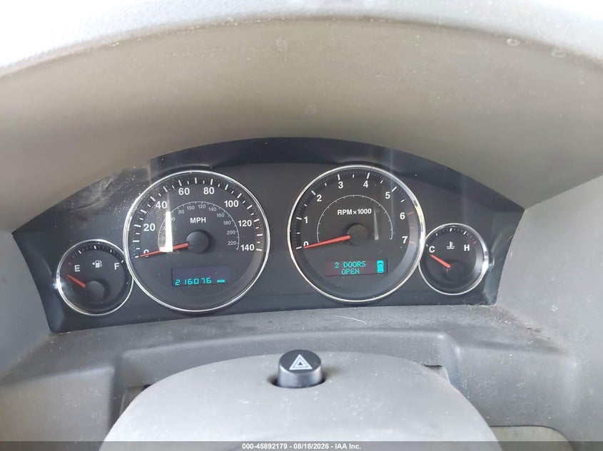 2007 JEEP COMMANDER auction photo 7