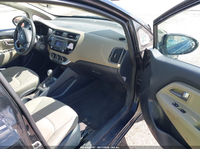2017 KIA RIO auction photo 5