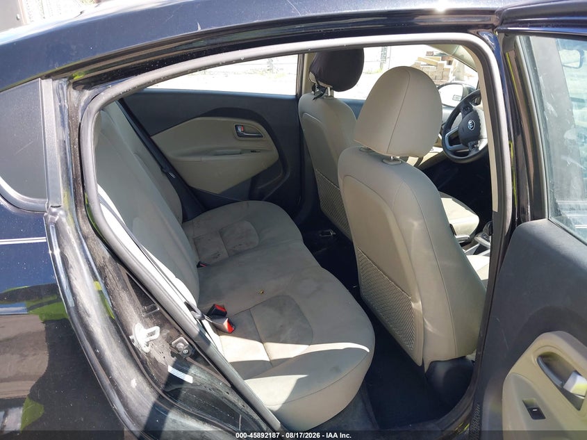 2017 KIA RIO auction photo 8