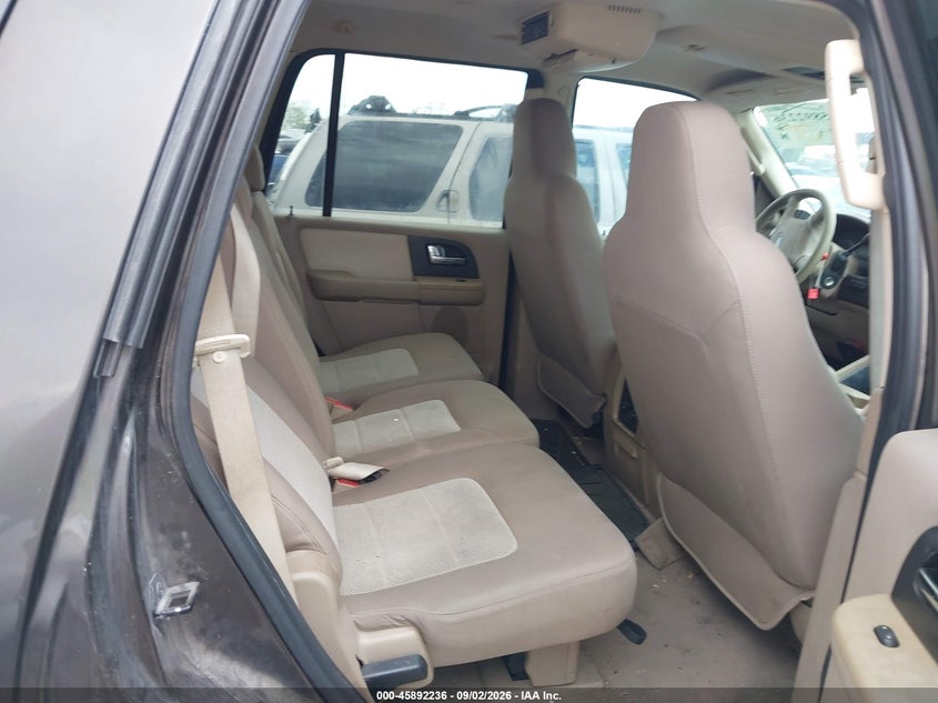 2006 FORD EXPEDITION auction photo 8