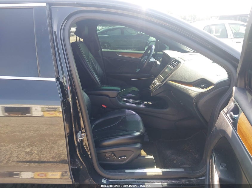 LINCOLN MKC 2015 VIN 5LMCJ1A90FUJ47118