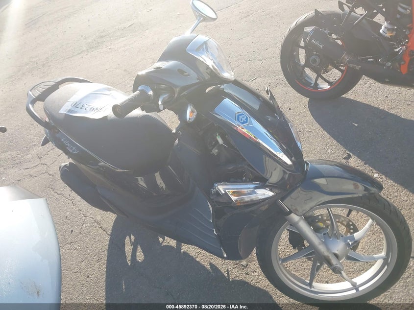 2023 PIAGGIO LIBERTY auction photo 8