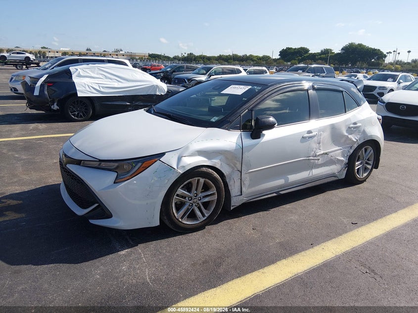 TOYOTA COROLLA - zdjęcie 2