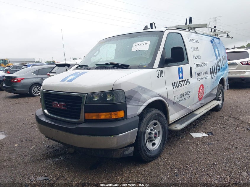 2022 GMC SAVANA CARGO auction photo 2