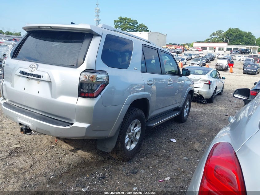 2017 TOYOTA 4RUNNER auction photo 4