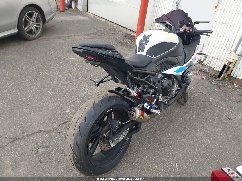2024 BMW S 1000 auction photo 4