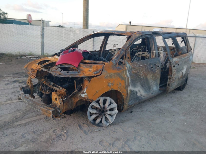 2019 Kia Sedona, Повністю згоріле, IAAI, VIN KNDMC5C13K6541070 — фото 2