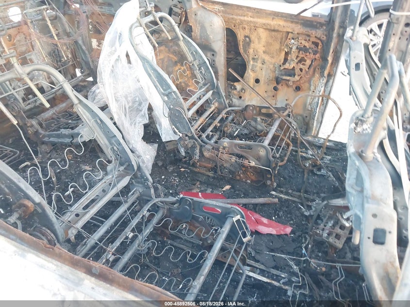 2019 KIA SEDONA auction photo 8