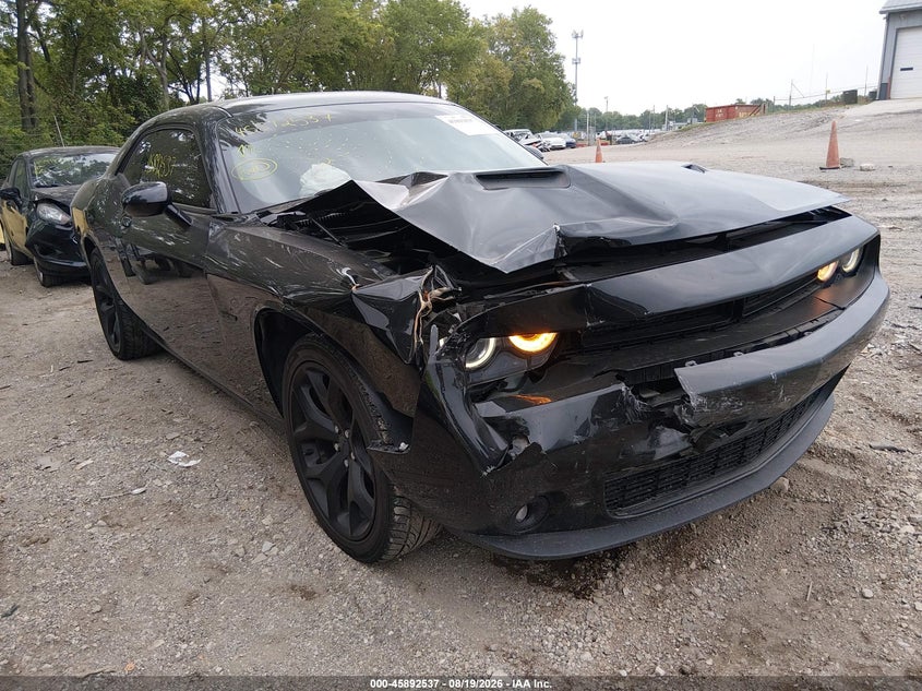DODGE CHALLENGER - zdjęcie 1
