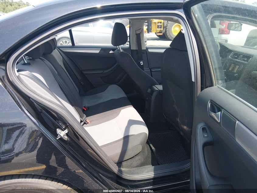 2017 VOLKSWAGEN JETTA auction photo 8