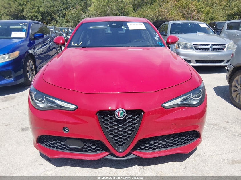 2022 ALFA ROMEO GIULIA auction photo 6