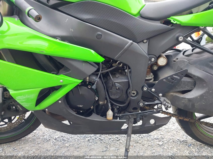 KAWASAKI ZX600 2009