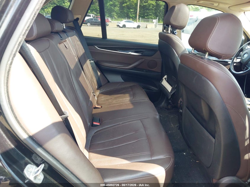 BMW X5 - zdjęcie 8