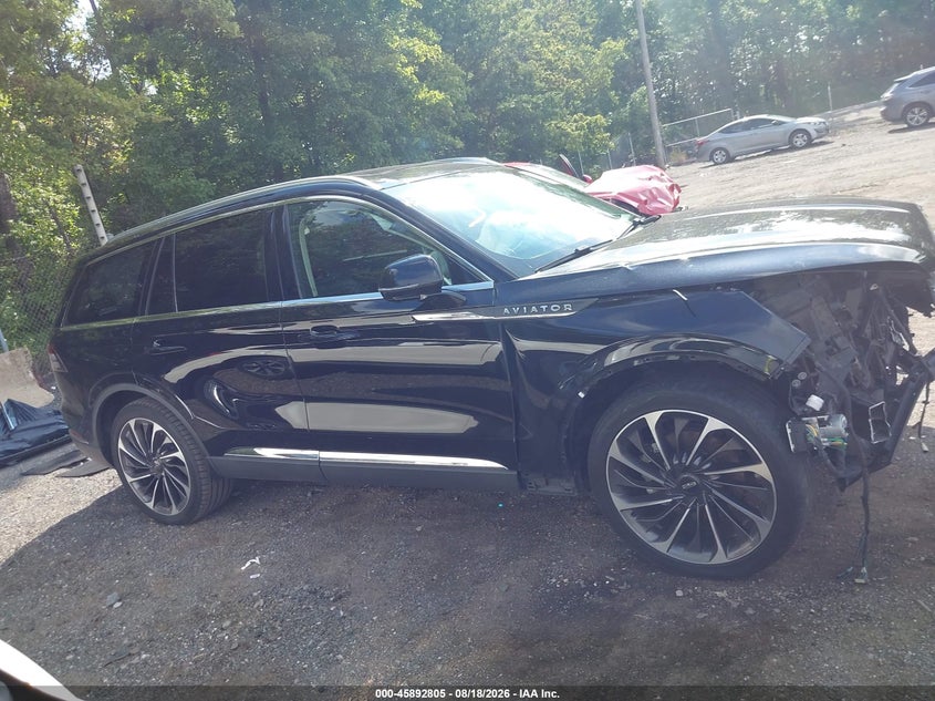 LINCOLN AVIATOR 2022 VIN 5LM5J7XC8NGL14434