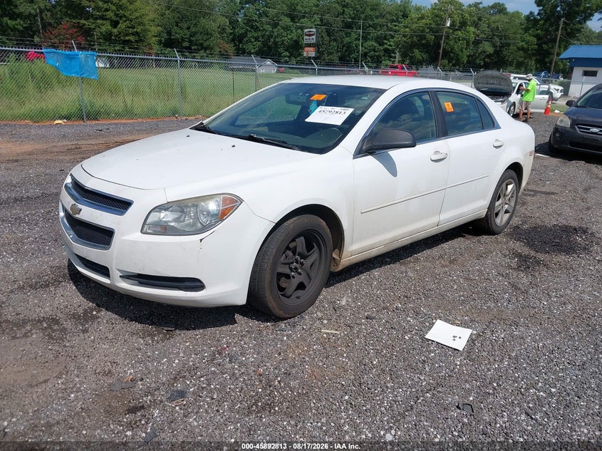 2012 Chevrolet Malibu, Right Side, IAAI, VIN 1G1ZB5E01CF211502 — photo 2