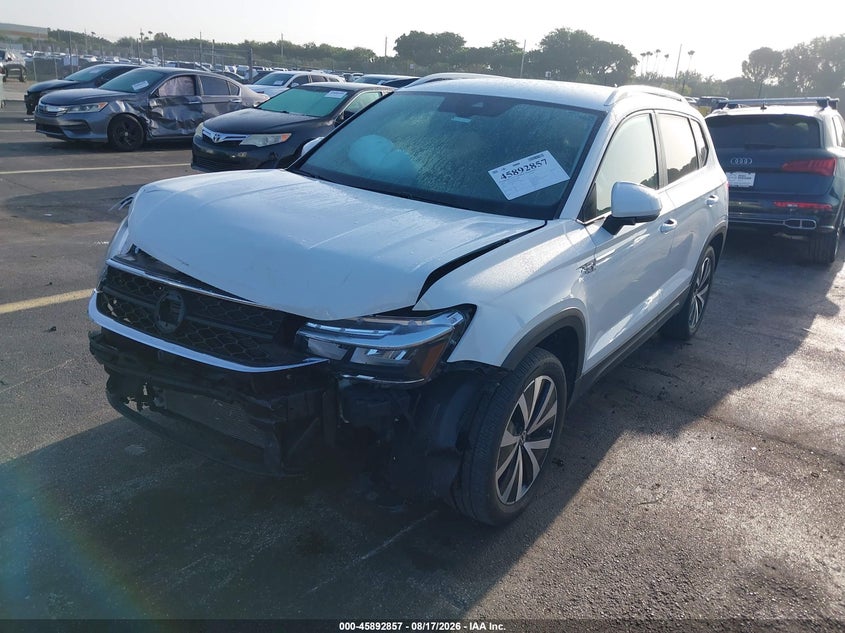 2022 VOLKSWAGEN TAOS 1.5T SE · Фото 6