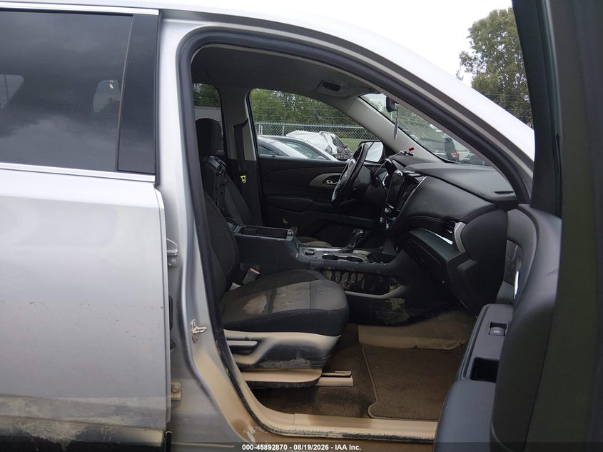 2019 CHEVROLET TRAVERSE auction photo 5