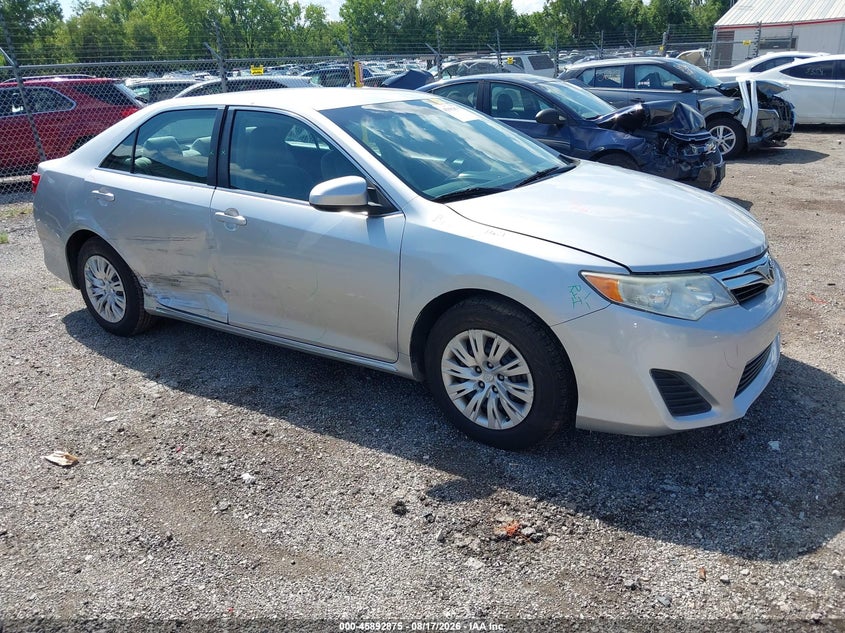 2014 Toyota Camry LE